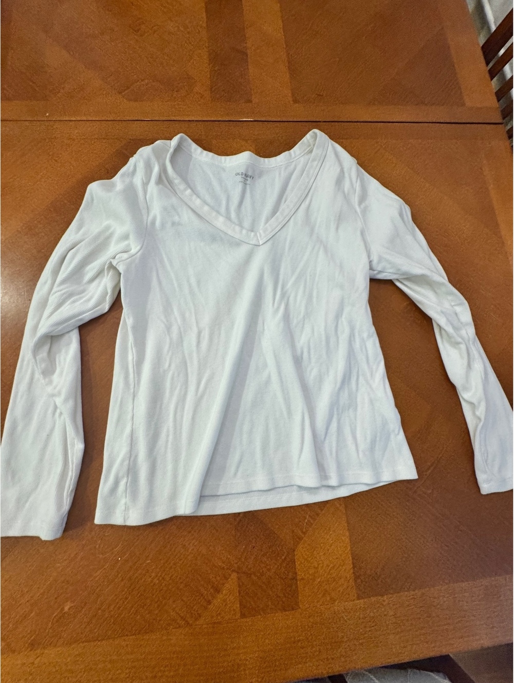 Old Navy Women's White Long Sleeve V-Neck Shirt XL 399